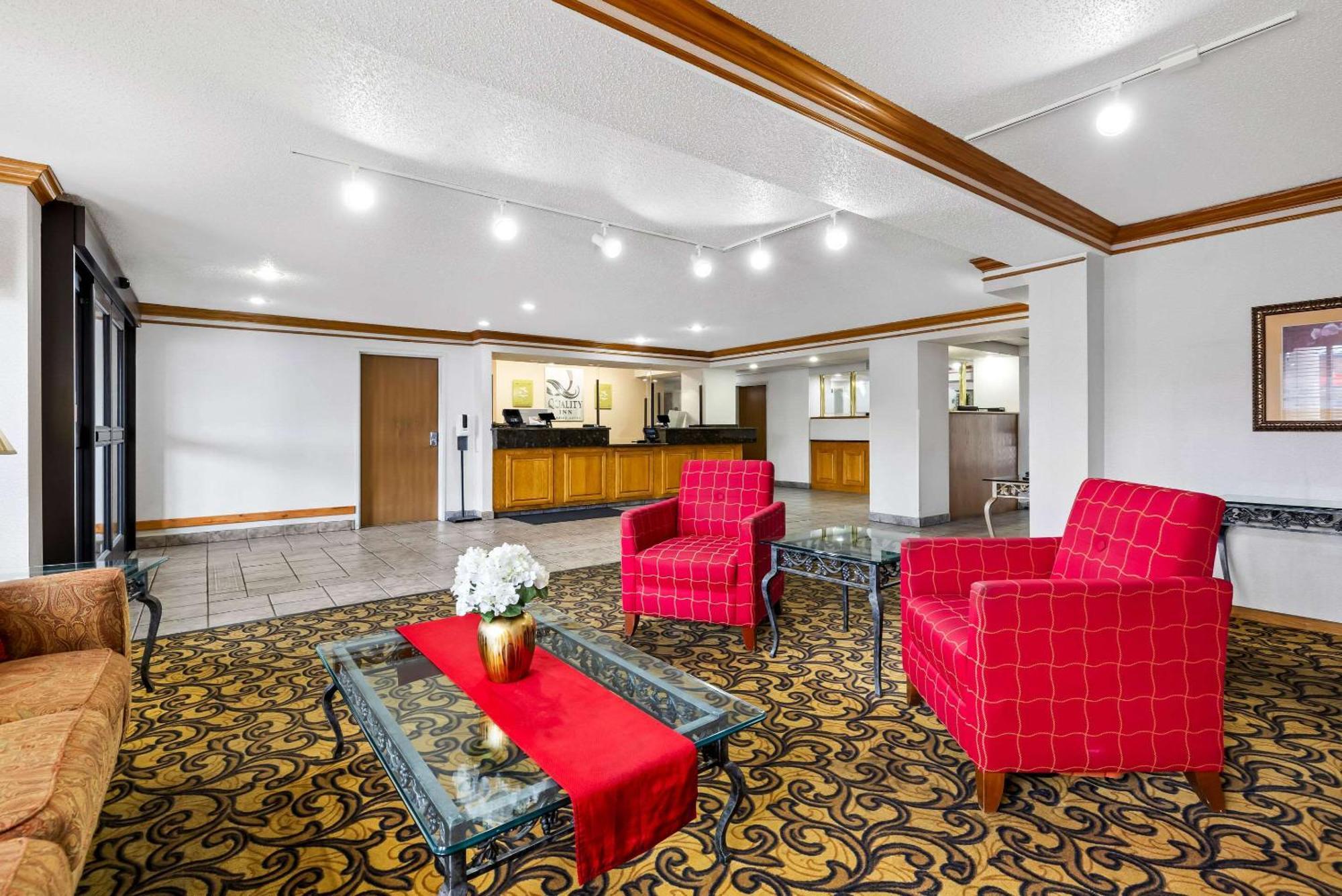 Quality Inn Near Monument Health Rapid City Hospital Ngoại thất bức ảnh