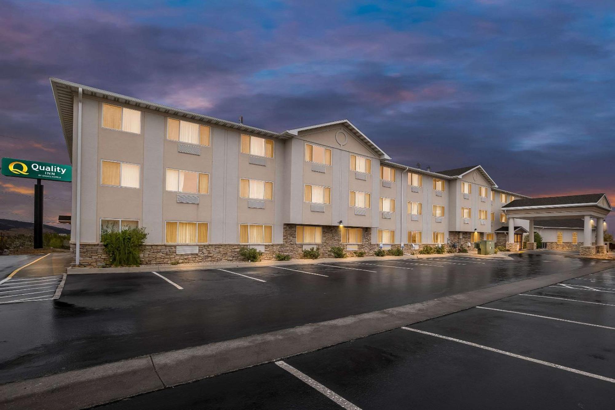 Quality Inn Near Monument Health Rapid City Hospital Ngoại thất bức ảnh