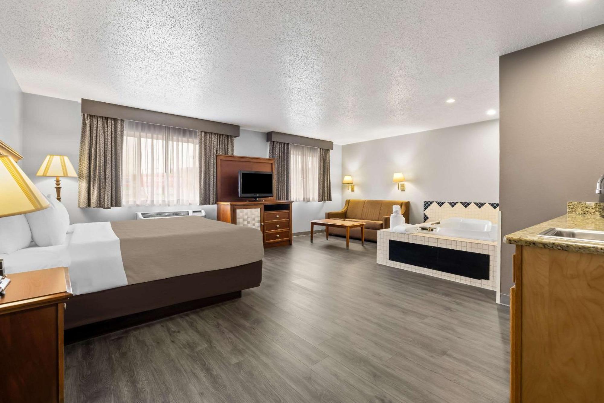 Quality Inn Near Monument Health Rapid City Hospital Ngoại thất bức ảnh