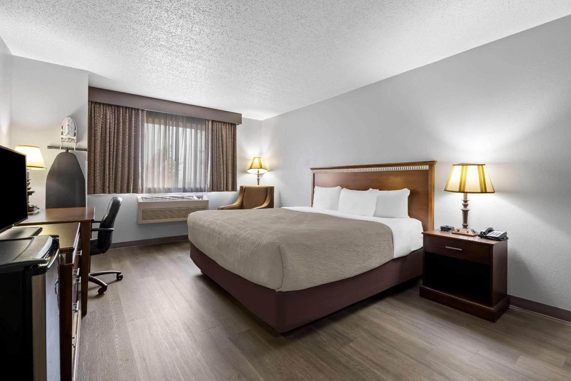 Quality Inn Near Monument Health Rapid City Hospital Ngoại thất bức ảnh